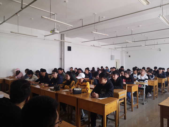 C:/Users/Ag/Desktop/2018年学习雷锋活动启动仪式/2.png C:/Users/Ag/Desktop/2018年学习雷锋活动启动仪式/2.png
